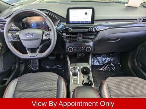 Used 2025 Ford Escape ST-Line FWD image 24