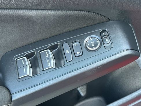 Used 2025 Honda Civic Sport image 14