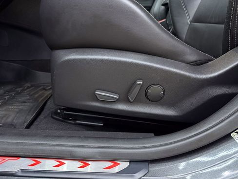 Used 2015 Ford Focus ST w/ Equipment Group 402A image 16