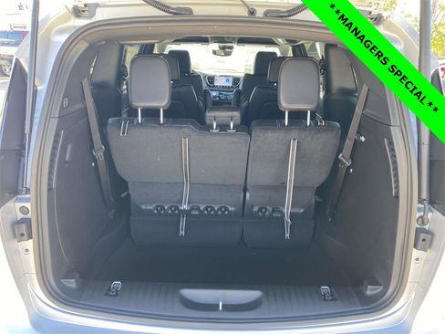 New 2026 Chrysler Pacifica Select image 34
