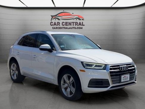 Used 2018 Audi Q5 2.0T Premium Plus w/ Premium Plus Package AWD/4WD image 7