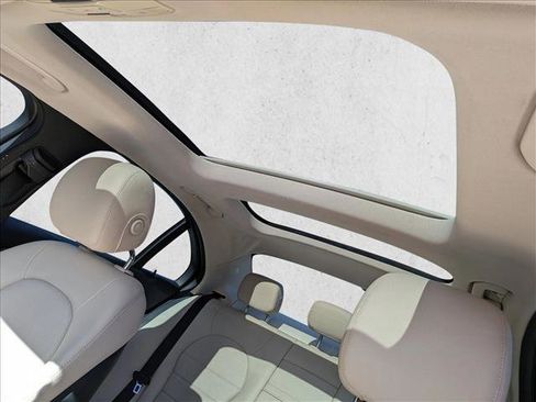 Used 2018 Mercedes-Benz C 300 C 300 image 15