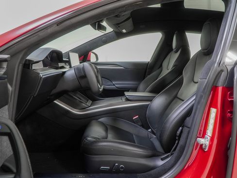 Used 2021 Tesla Model S Plaid image 21