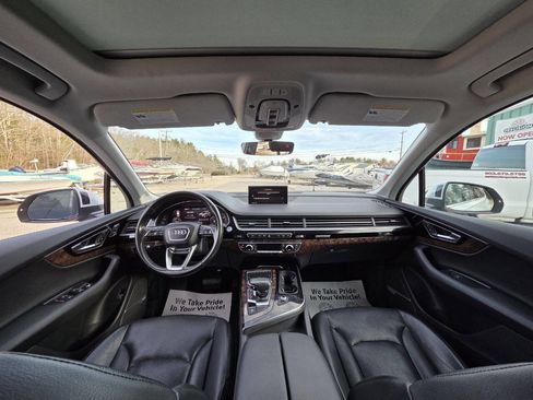 Used 2018 Audi Q7 3.0T Prestige AWD/4WD image 18