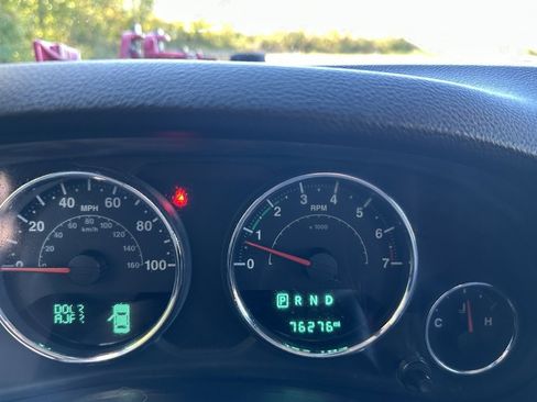 Used 2016 Jeep Wrangler Unlimited Sport w/ Quick Order Package 24S image 17