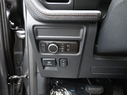 New 2025 Ford F150 Lightning Lariat image 15