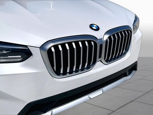 Used 2024 BMW X3 sDrive30i w/ Convenience Package RWD image 28