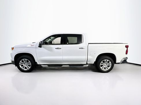 Used 2024 Chevrolet Silverado 1500 LTZ AWD/4WD image 8