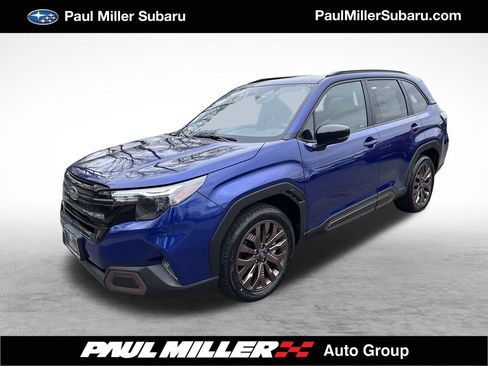 Certified 2025 Subaru Forester Sport AWD/4WD image 1