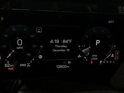 Used 2025 GMC Yukon XL Denali image 20