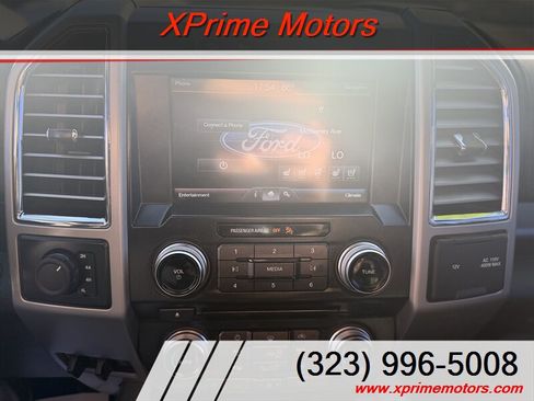 Used 2015 Ford F150 Lariat w/ Equipment Group 502A Luxury AWD/4WD image 23