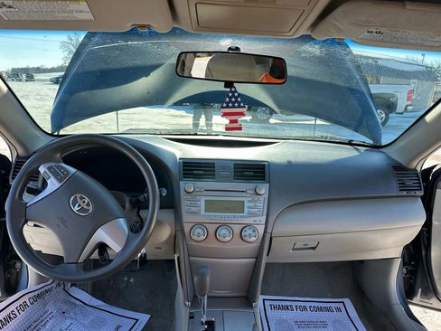 Used 2007 Toyota Camry LE image 14