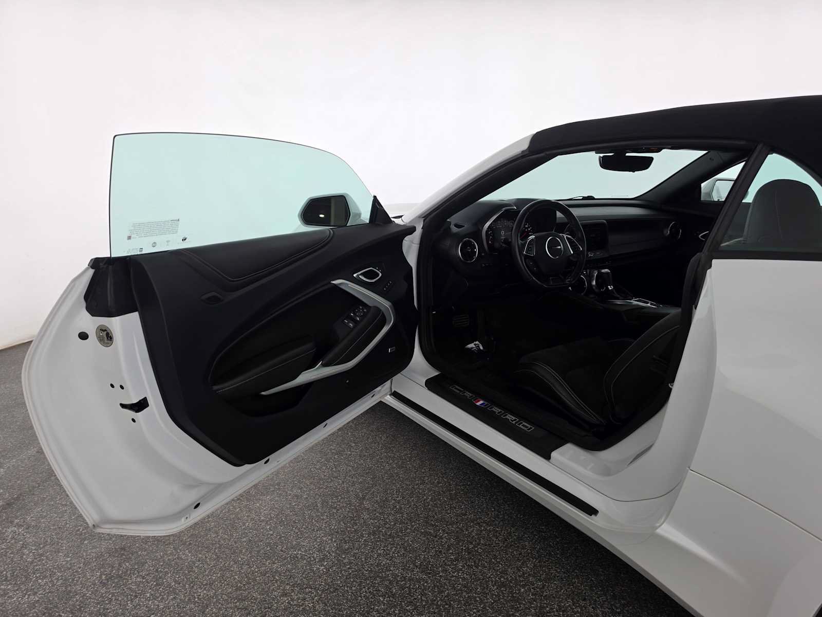 Used 2024 Chevrolet Camaro LT w/ RS Package RWD image 15