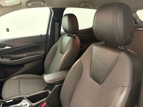 Used 2024 Buick Encore GX Preferred FWD image 27