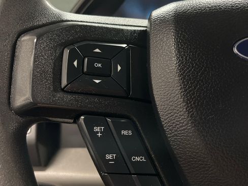 Used 2020 Ford F150 XLT image 17