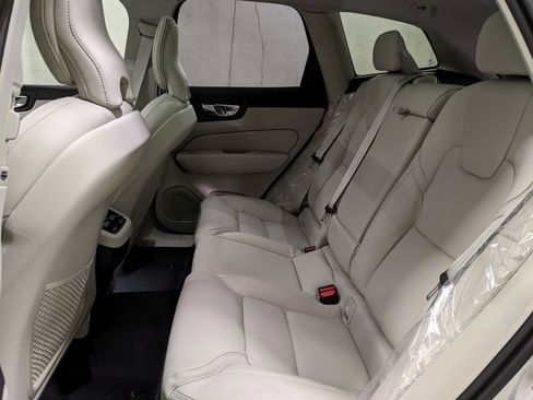 New 2026 Volvo XC60 B5 Ultra w/ Protection Package Premier image 24