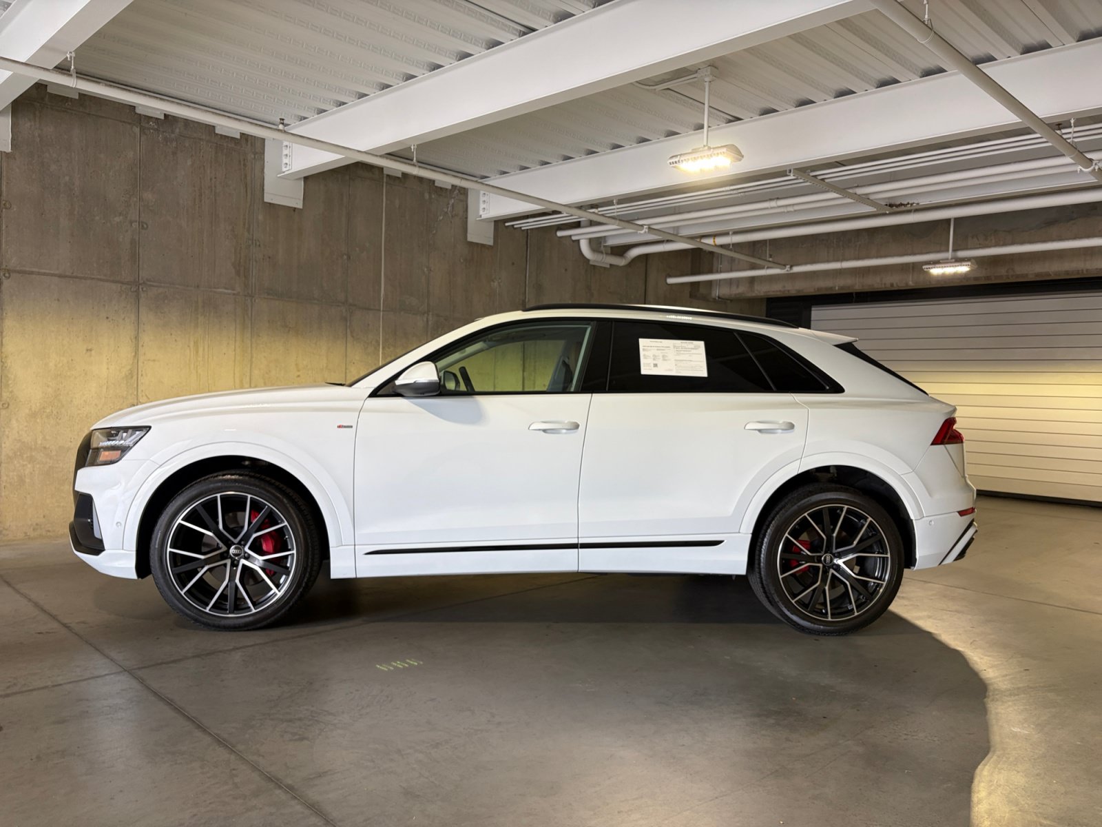 Used 2023 Audi Q8 Premium Plus AWD/4WD image 2