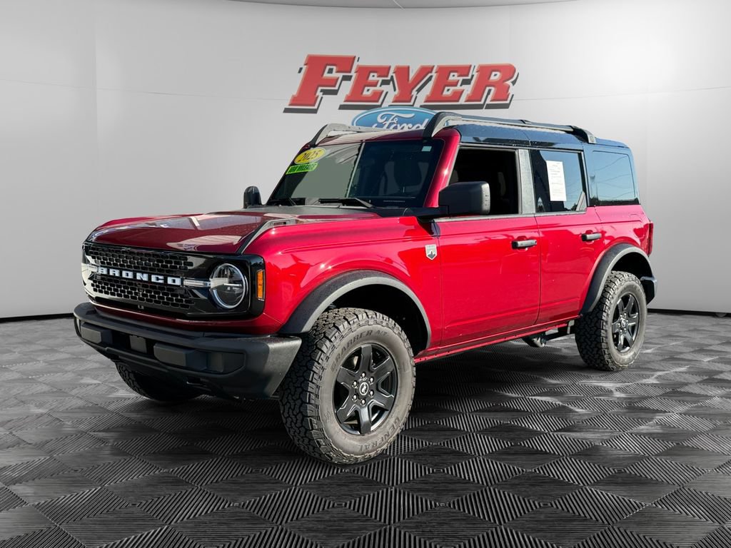 Used 2025 Ford Bronco Big Bend AWD/4WD image 1