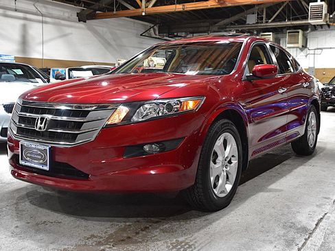 Used 2010 Honda Crosstour EX-L image 3