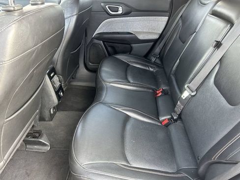 Used 2022 Jeep Compass Latitude AWD/4WD image 18
