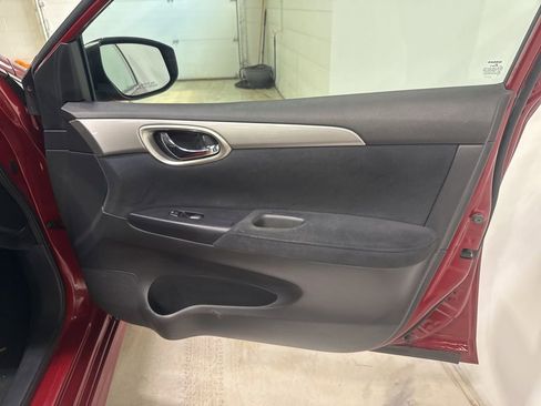 Used 2013 Nissan Sentra SR w/ Driver Pkg image 36