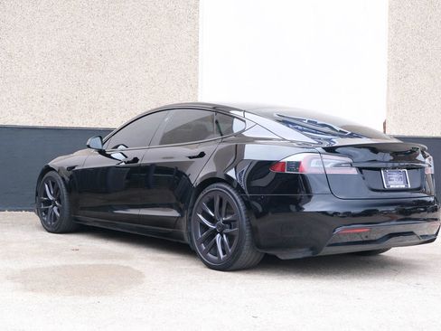 Used 2021 Tesla Model S Plaid image 14