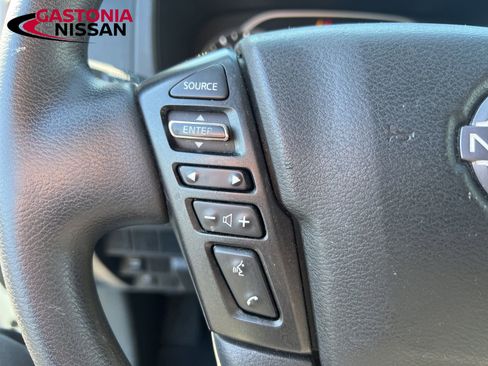 Used 2024 Nissan Frontier SV image 45