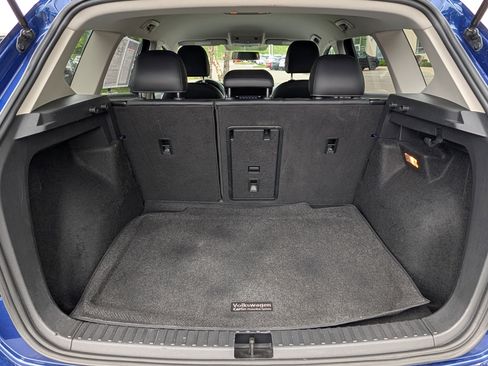 Certified 2022 Volkswagen Taos SE AWD/4WD image 18