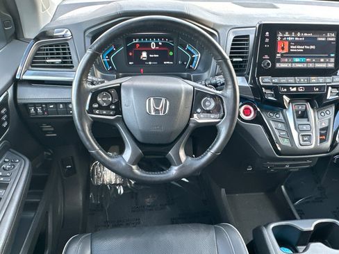 Certified 2024 Honda Odyssey Elite image 14