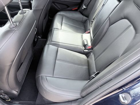 Used 2026 Genesis G70 2.5T image 32