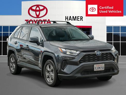 Used 2024 Toyota RAV4 LE AWD/4WD image 1