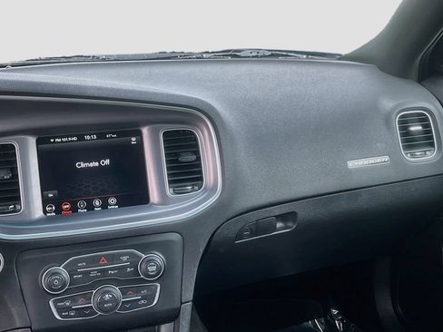 Used 2022 Dodge Charger SXT AWD/4WD image 22