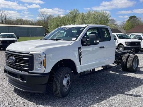 New 2026 Ford F350 XL AWD/4WD image 7