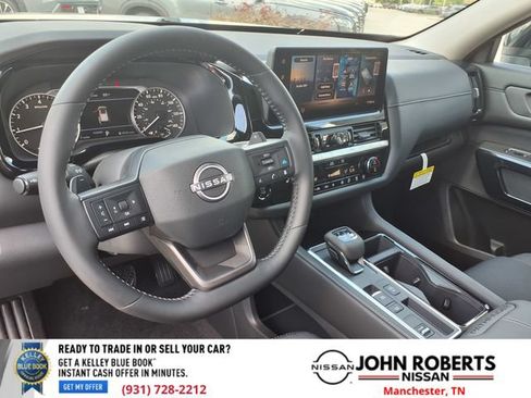 New 2026 Nissan Pathfinder SV FWD image 4