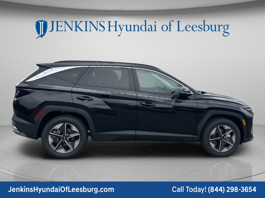 New 2026 Hyundai Tucson SEL w/ Tow & Go Package FWD image 5