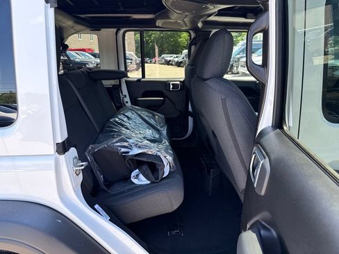 New 2026 Jeep Wrangler Unlimited Sport AWD/4WD image 22