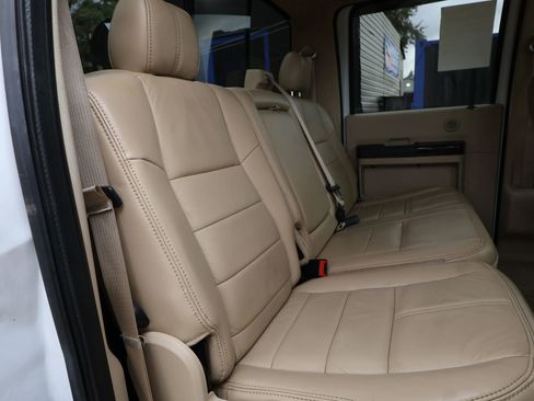Used 2008 Ford F250 Lariat image 27