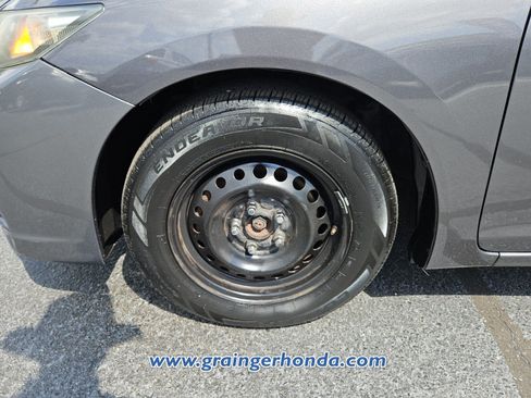 Used 2013 Honda Civic LX image 9