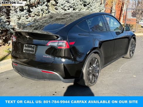 Used 2022 Tesla Model Y Performance image 8