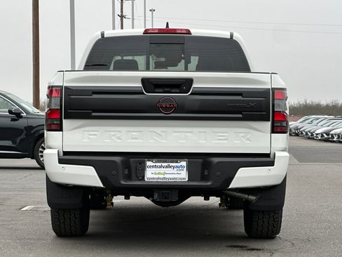 New 2026 Nissan Frontier Pro-X image 5