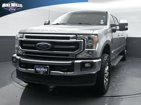 Used 2020 Ford F350 Lariat w/ Lariat Ultimate Package AWD/4WD image 3