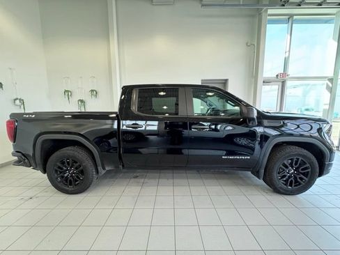 Certified 2023 GMC Sierra 1500 Pro w/ Graphite Edition AWD/4WD image 38