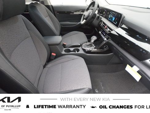 New 2026 Kia Seltos S image 16