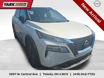 Certified 2023 Nissan Rogue SL w/ SL Premium Package