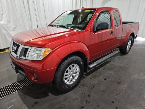 Used 2017 Nissan Frontier SV image 6