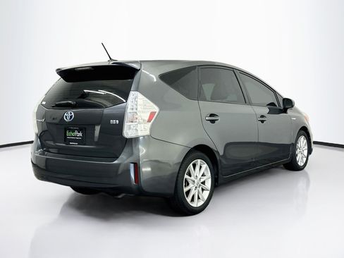 Used 2014 Toyota Prius V Five FWD image 9