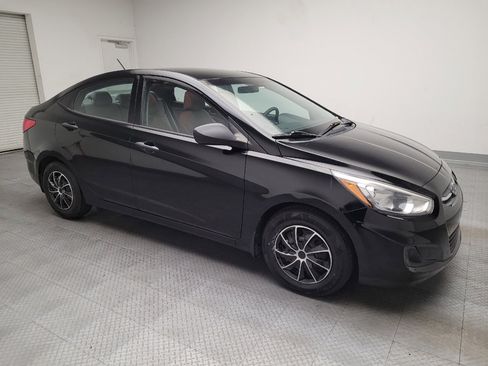 Used 2016 Hyundai Accent SE FWD image 11