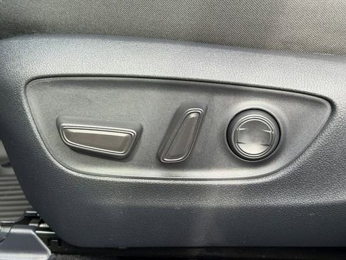 Certified 2025 Toyota RAV4 XLE w/ Convenience Package image 36