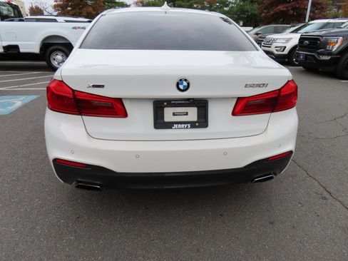 Used 2017 BMW 530i xDrive image 6