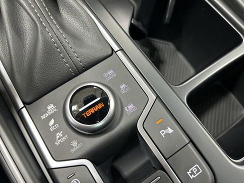 New 2026 Kia Sorento X-Line EX image 22